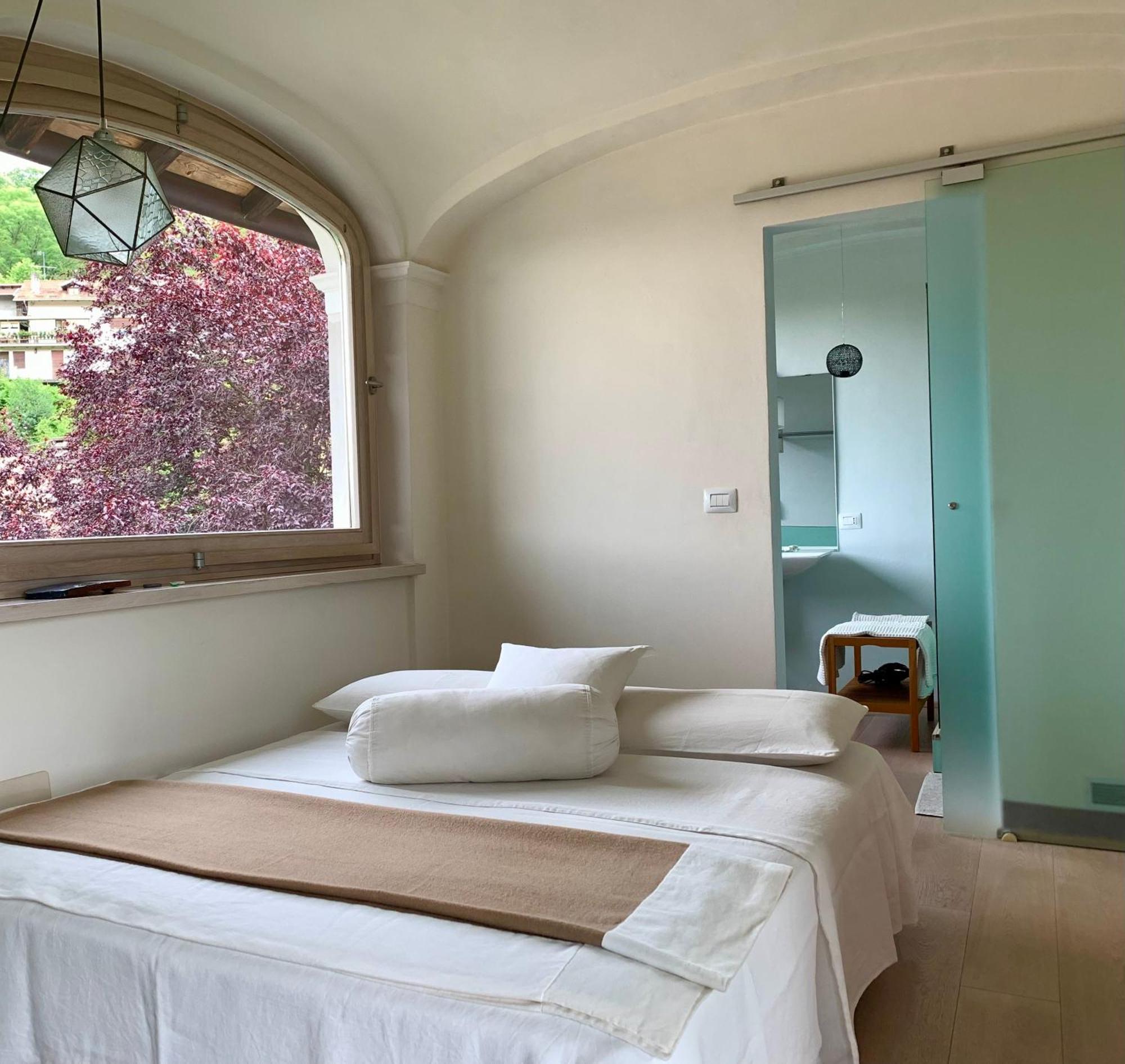 Relax Hotel Borgosesia Bilik gambar