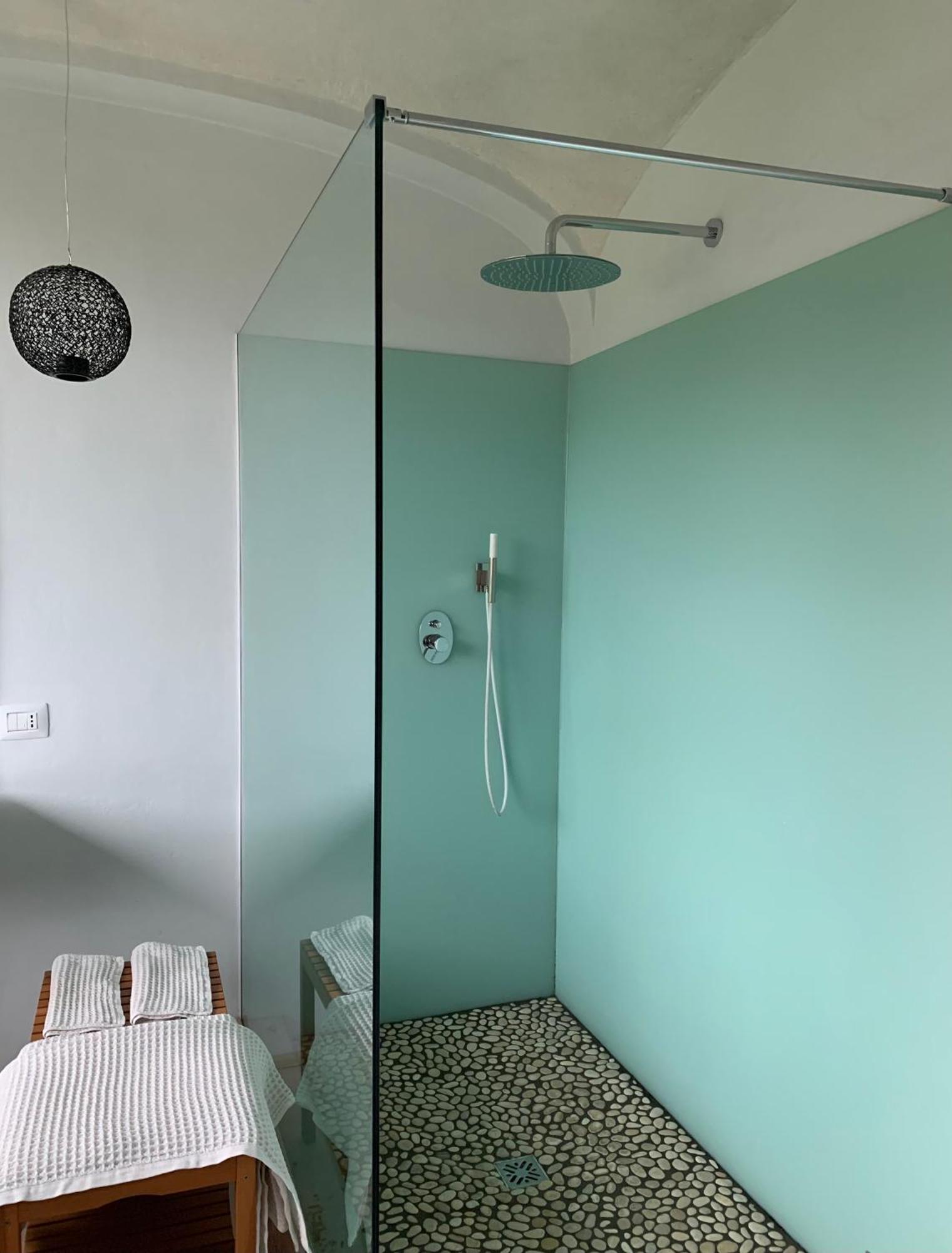 Relax Hotel Borgosesia Bilik gambar